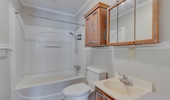 103 105 Woodrow St, Belton, SC 29627