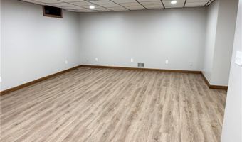 352 Wyndclift Pl, Austintown, OH 44515