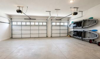 226 LAKE VISTA Dr, Auburndale, FL 33823