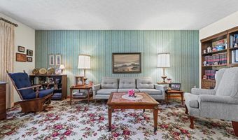 2540 Edgewood Ave, Alliance, OH 44601