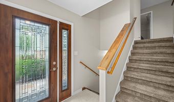640 Ash St, Algonquin, IL 60102