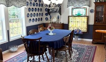 290 Cooper Ln, East Greenwich, RI 02818