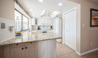 6503 SANTIAGO Ct, Apollo Beach, FL 33572
