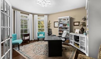 1267 Clear Stream Rdg, Auburn, GA 30011