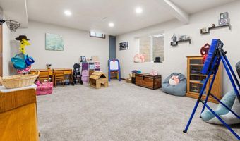 1501 BEDFORD Ln, Appleton, WI 54915