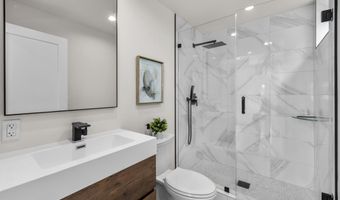 3916 8TH St NW A, Washington, DC 20011