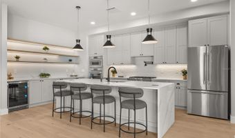 902 SHADY LANE Dr, Orlando, FL 32804