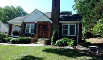 1247 Sunset Dr, Asheboro, NC 27205