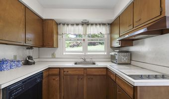 27 2nd St, Adams, MA 01220