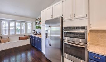 2027 Shadow Brook Way, Henderson, NV 89074