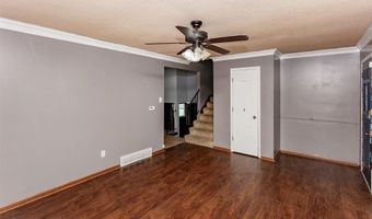 202 11th Ave NW, Altoona, IA 50009