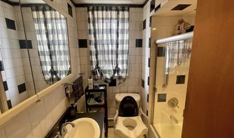33 E 19th St, Bayonne, NJ 07002
