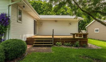 518 Topaz Ln, Madison, WI 53714