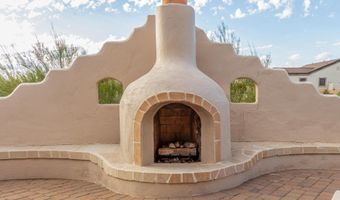 9225 E LAZYWOOD Pl, Carefree, AZ 85377