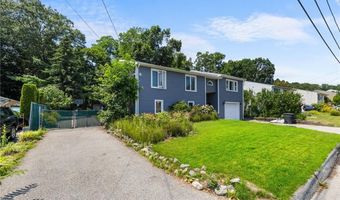 26 Rachela St, Johnston, RI 02919