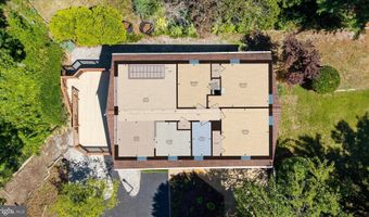 1000 LAKEVIEW Ln, Annapolis, MD 21409