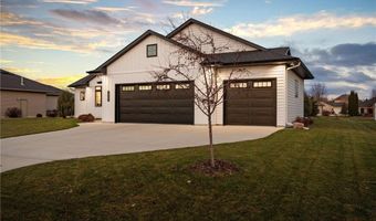 1007 28th St SW, Austin, MN 55912