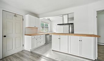 3 Gedney St, Augusta, ME 04330