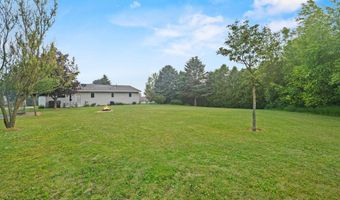 405 W GREENFIELD Ave, Algoma, WI 54201