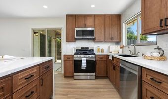 1385 Temple Heights Dr, Oceanside, CA 92056
