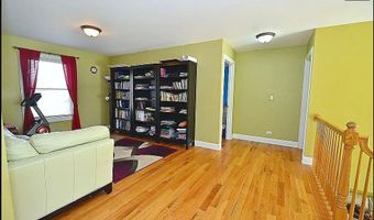 270 E Armitage Ave, Addison, IL 60101