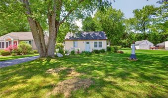 9168 Applewood St, Angola, NY 14006