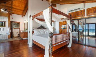 59-377 Ke Nui Rd, Haleiwa, HI 96712
