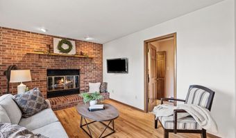 421 SIOUX Dr, Cheyenne, WY 82009