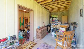 153 Vinewood Cir, Asheville, NC 28806