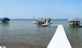 9214 Myrtle Ln, Alden, MI 49612