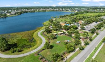 6130 COLMAR Pl, Apollo Beach, FL 33572