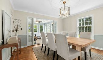 39 Leeuwarden Rd, Darien, CT 06820