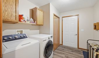 792 King Ridge Dr, Ashland, OH 44805