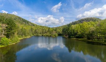 39 Firesong Ln, Glenville, NC 28736