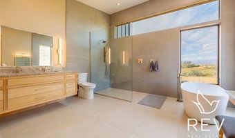 21 Tailwinds Dr, Cody, WY 82414