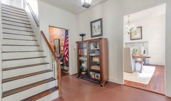 204 S Main St, Abbeville, SC 29620