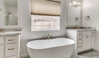 8525 Maple Creek Rd, Arcadia, OK 73007