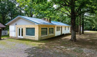 429 Oak Grove Rd, Batesville, AR 72501