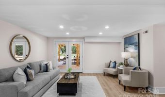 215 Wyanoke Ave, Charlotte, NC 28205