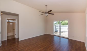 1747 Eardley Ave, Santa Rosa, CA 95401