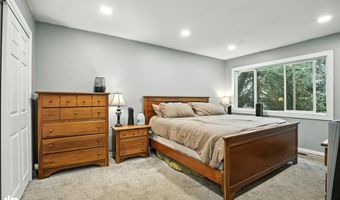 3235 Eastgate Pl #35, Anchorage, AK 99504