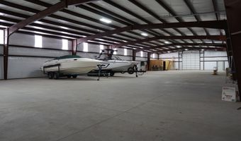 825 E Cannonball Dr, Big Water, UT 84741