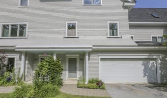 28 B Springbrook Dr, Belfast, ME 04915