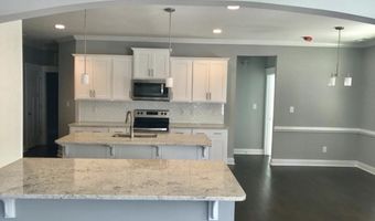 400 Legacy Lakes Way, Aberdeen, NC 28315