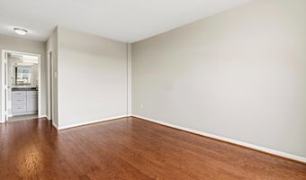 400 MADISON St 310, Alexandria, VA 22314