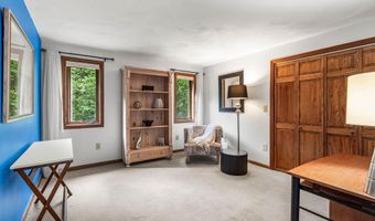301 N Amherst Rd, Bedford, NH 03110