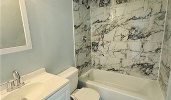 167 Fairgreen Dr, Amherst, NY 14228