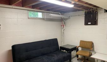1806 Bellview Ln, Albert Lea, MN 56007