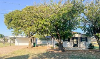 301 S Rose St, Archer City, TX 76351