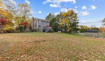 7 Maria St, Lincoln, RI 02865